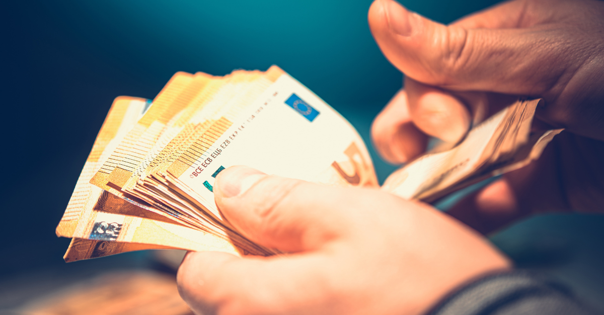 Eigenanteil Pflegeheim 2024: Heimkosten und Zuzahlungen